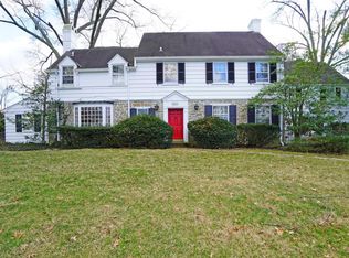 2921 Fair Acres Dr, Cincinnati, OH 45213