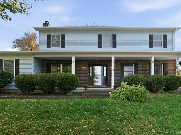 202 Overlook Road, Poughkeepsie, NY 12603