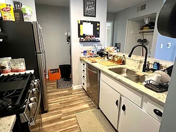 5th image of 1912 Prairie Sq APT 309A
