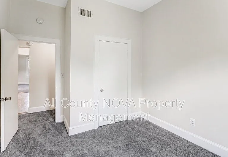 8753 Signal Hill Rd #4 — Photo 17