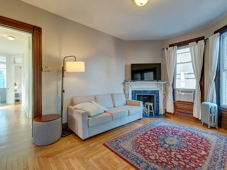 119 Olive St #2 — Photo 6