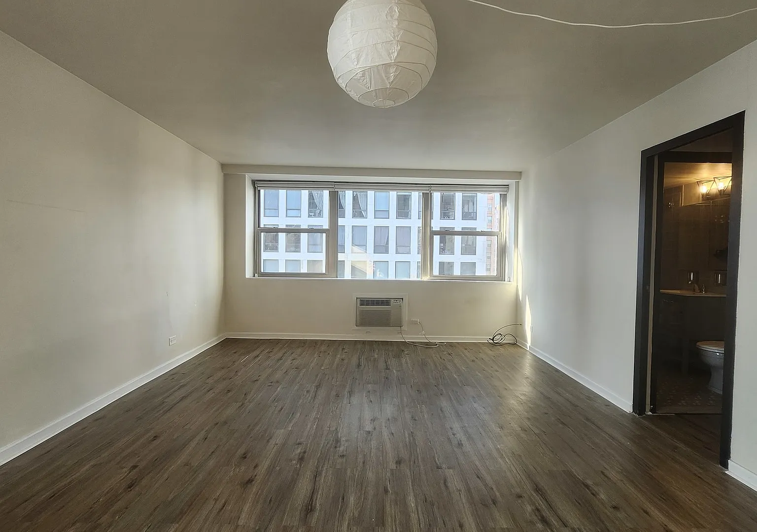 Studio, 500 sqft, $1,950 — Photo 2