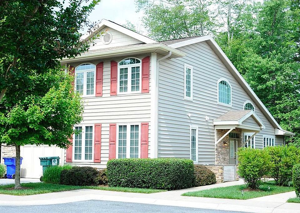 1st image of 21152 Arrington Dr
