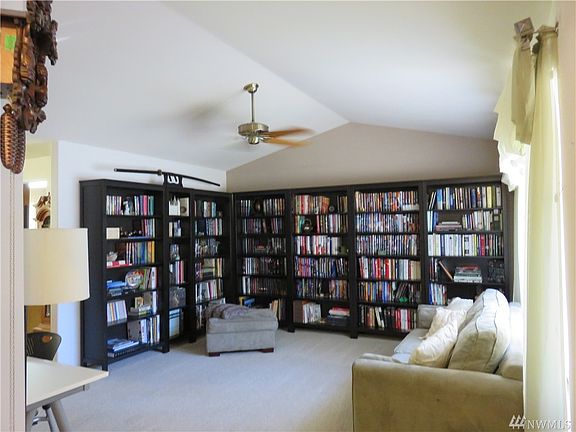4th image of 11109 202nd Street Ct E