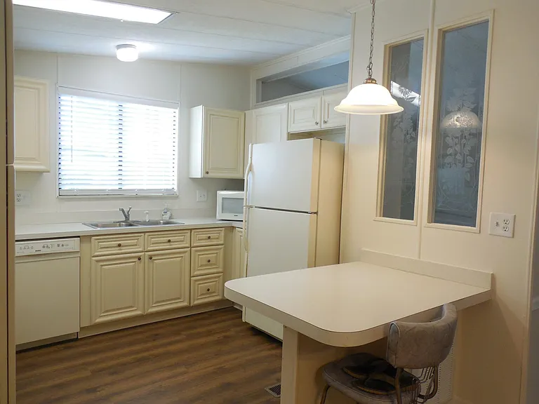 2055 S Floral Ave #50 — Photo 8