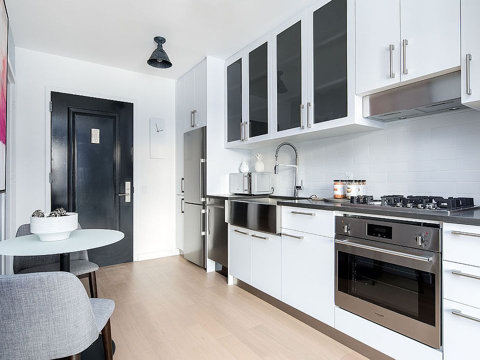 1st image of 29-10 Broadway #3U