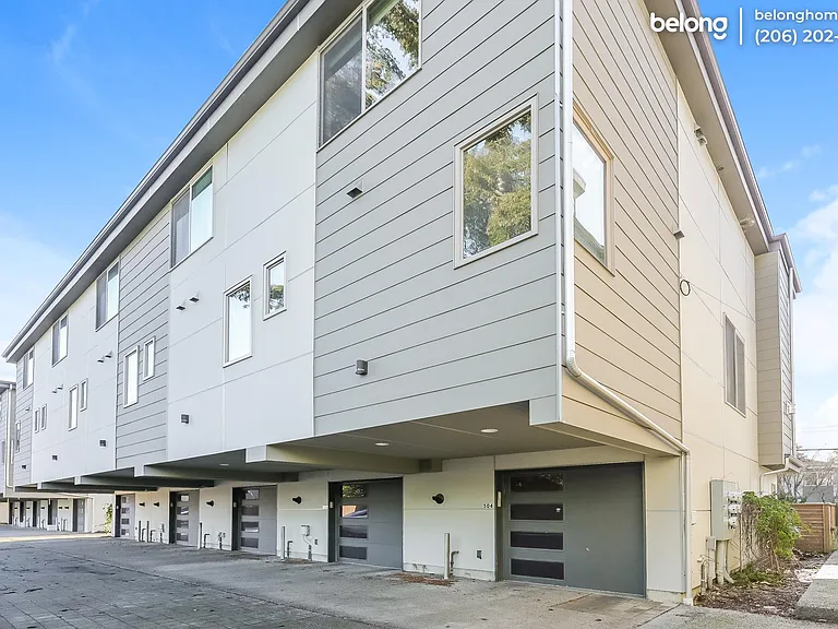 504 N 105th St — Photo 25