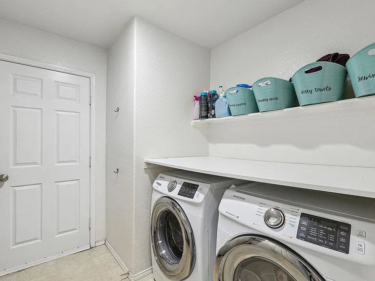 5944 Snow Creek Dr — Photo 9