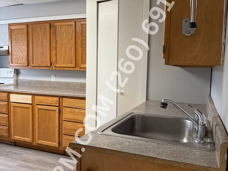 641 Byron St #1 — Photo 16