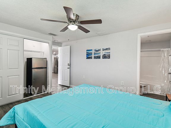 3rd image of 10033 Brunswick Ln Room 1