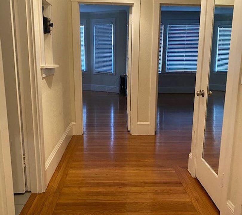 1st image of 550 14th St APT 202