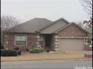 45 Emerald Dr, Maumelle, AR 72113