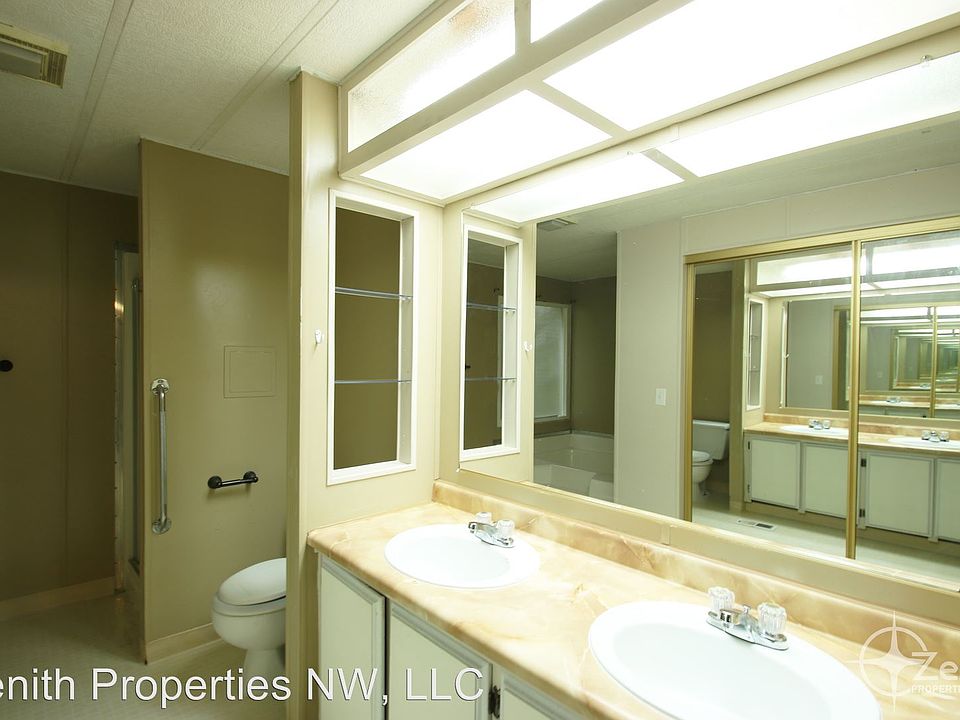 1st image of 4014 NE 50th St