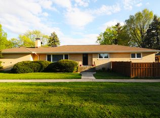 1346 Tyrell Ave, Park Ridge, IL 60068