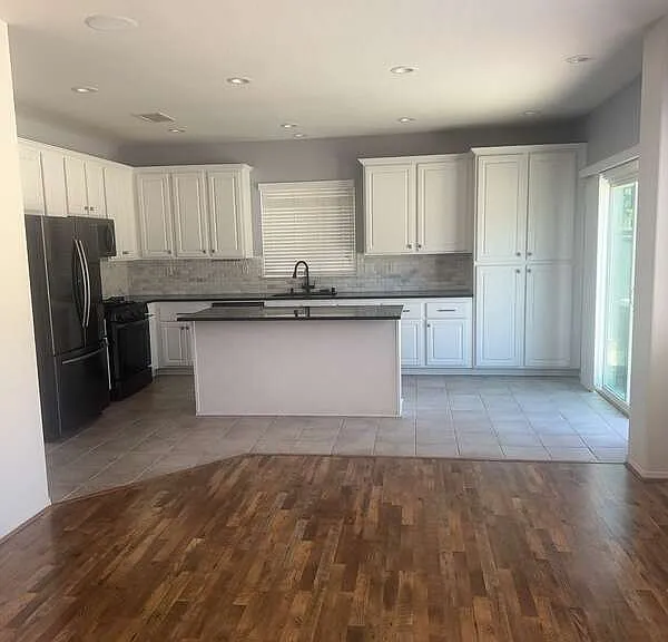 28312 Sycamore Dr — Photo 7