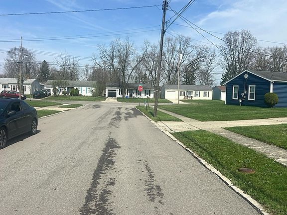 5th image of 874 Central Dr