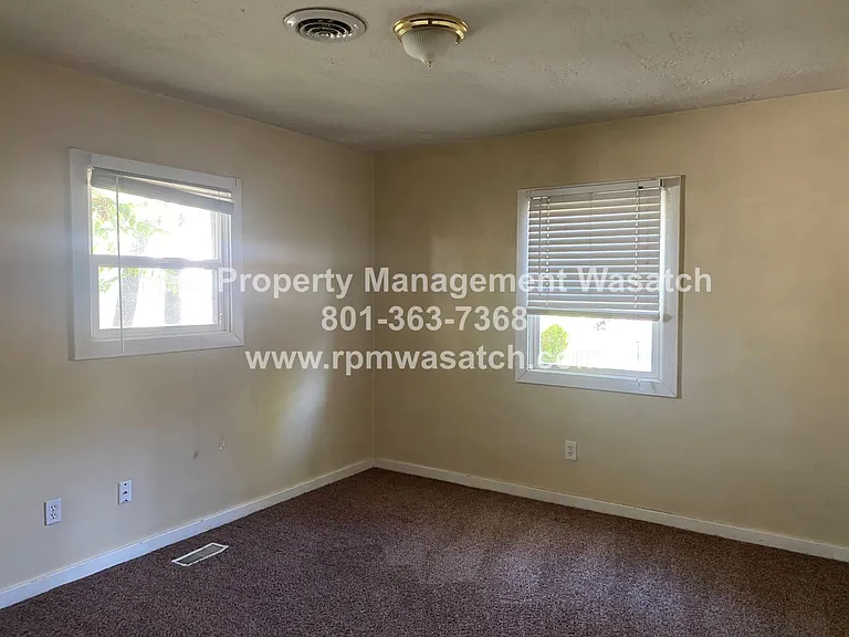 866 S McClelland St — Photo 9