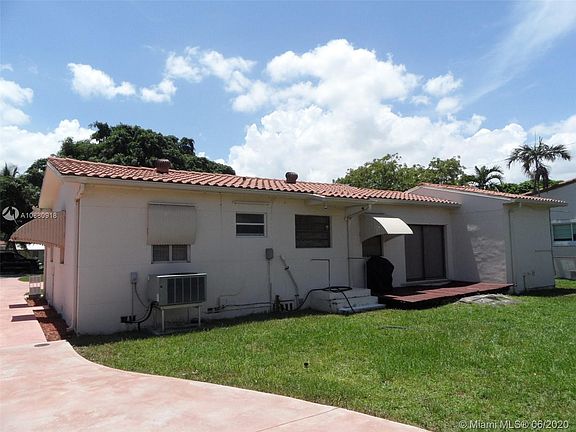 4th image of 241 Hammond Dr #241