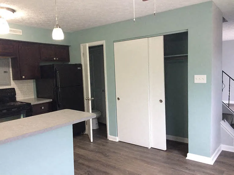 Garfield Villa Apartments — Photo 3