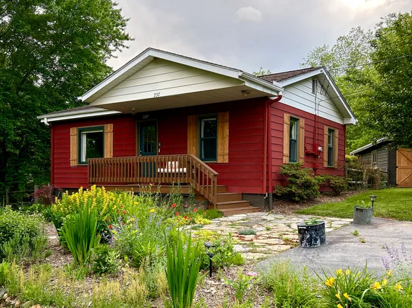 237 Brickyard Rd, Asheville, NC 28806