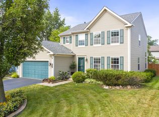 2594 N Cherry Cove Ln, Round Lake Beach, IL 60073