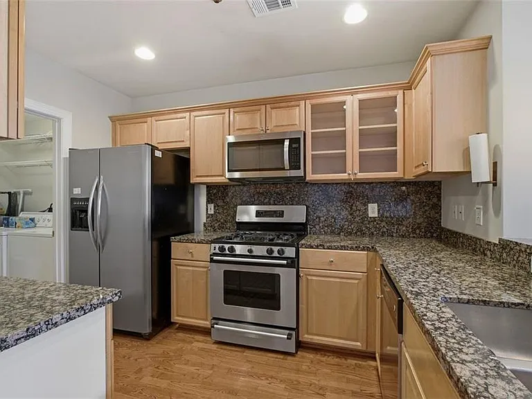 850 Piedmont Ave NE #3303 — Photo 9