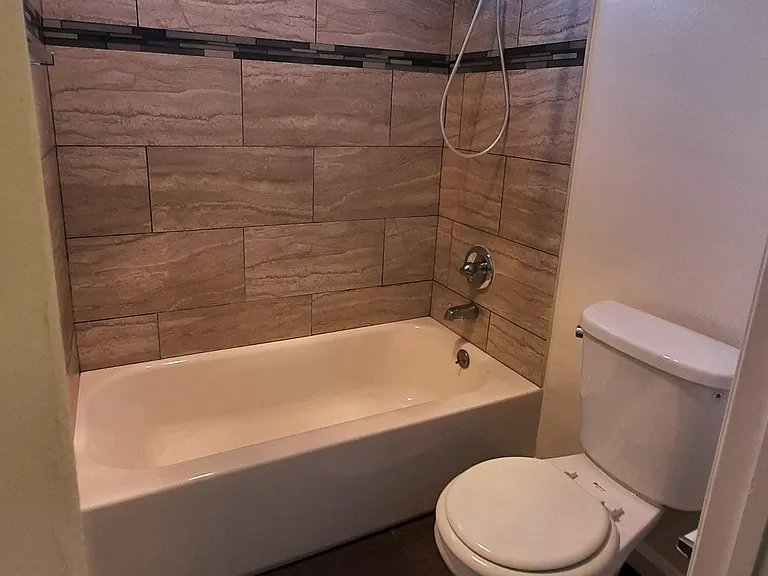 Sierra Apartments, LLC — Photo 22