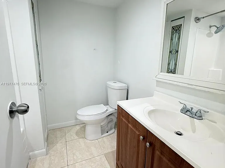 13499 Biscayne Blvd #1114 — Photo 20