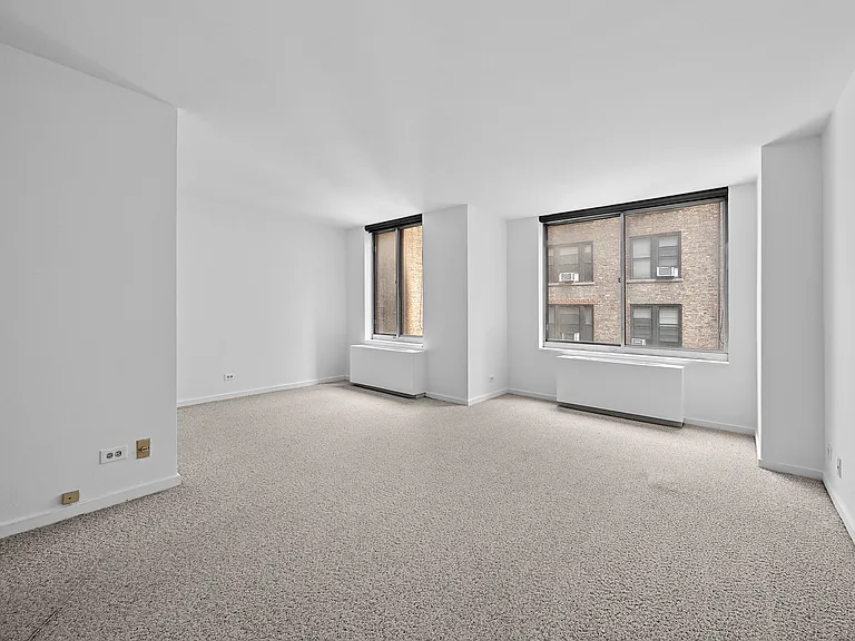 145 E 48th St #5G — Photo 1
