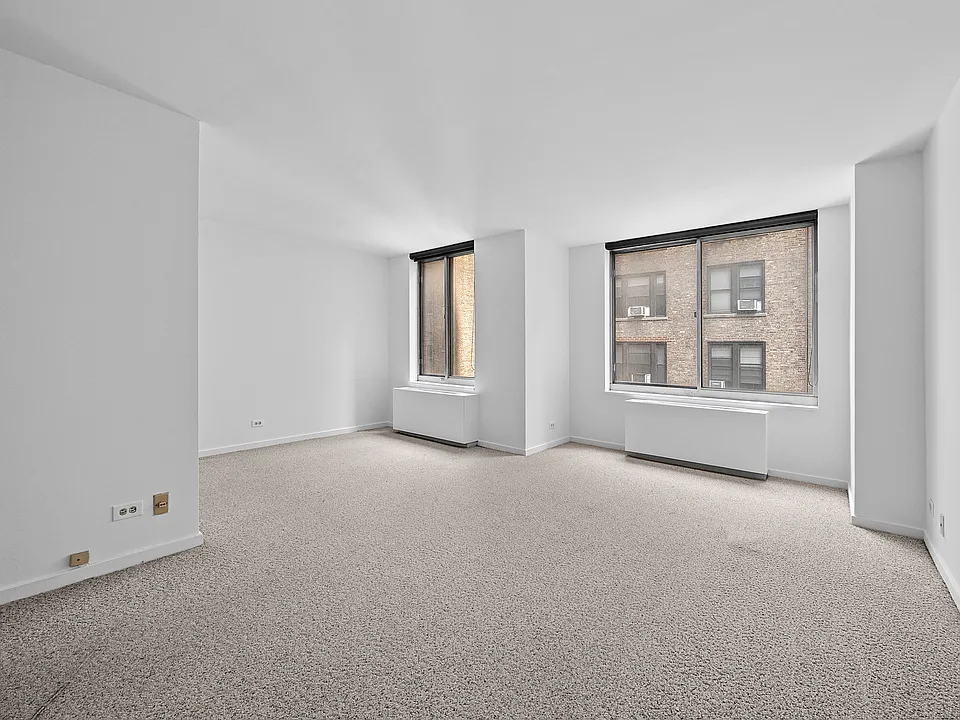 145 E 48th St #5G