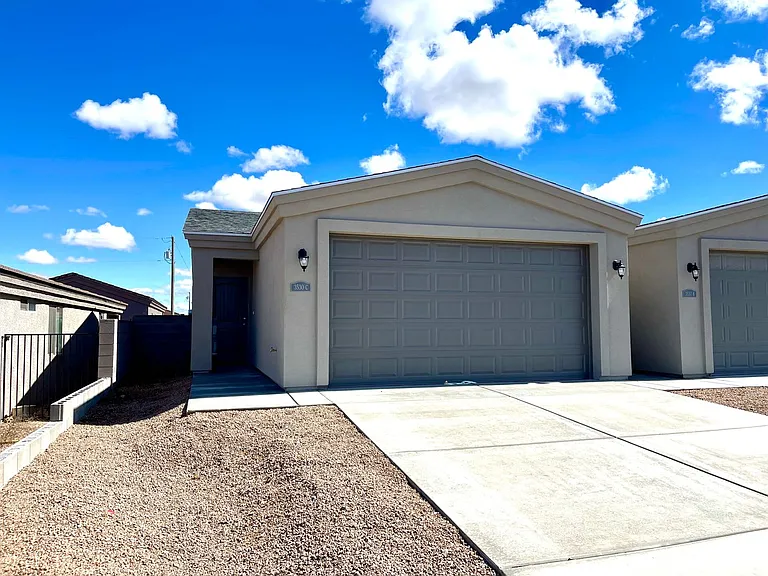 3530 N Lomita St #C — Photo 2
