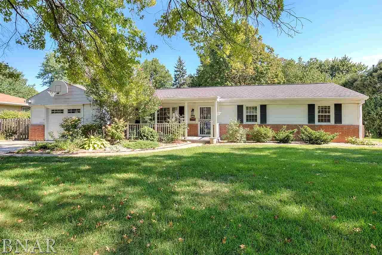 218 Mecherle Dr photo 1