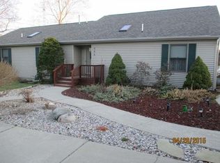 663 Quillette St, Beaverton, MI 48612
