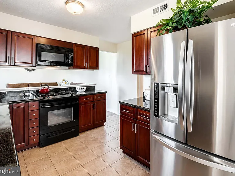 44 Brambling Ln — Photo 10