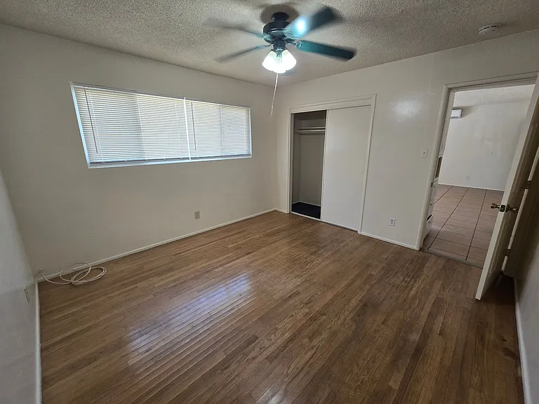 461 N Franklin St — Photo 11