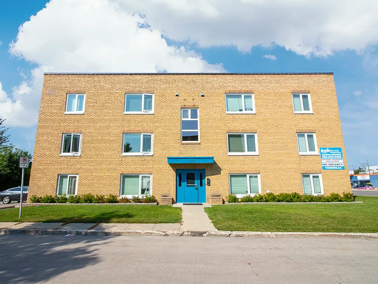 1800 Portage Ave #2 — Photo 22
