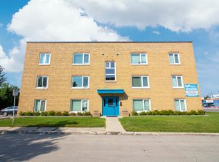 1800 Portage Ave #1, Winnipeg, MB R3J 0G3