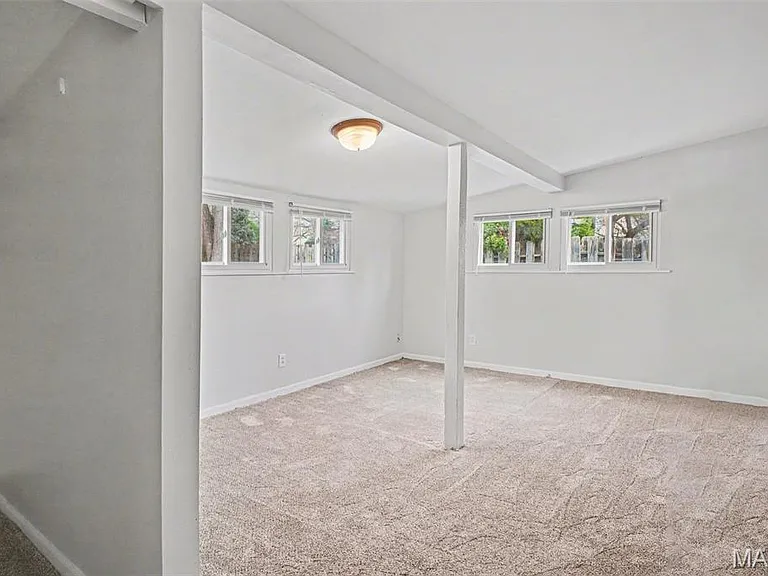 1725 Saint Catherine St — Photo 8