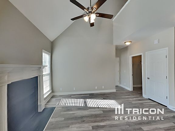 4th image of 2608 Stormlight Ct S