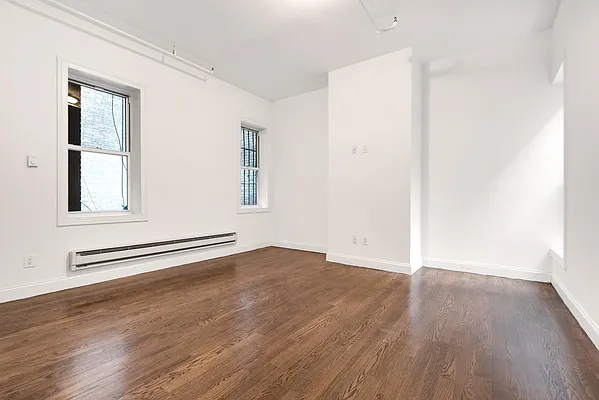 Rented by Platinum Properties | media 27