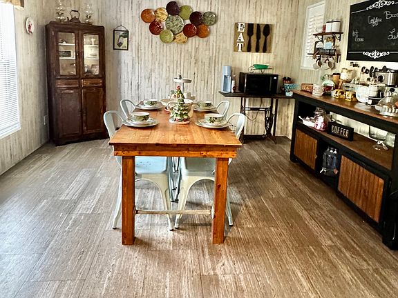 5th image of 92 Graham Ln