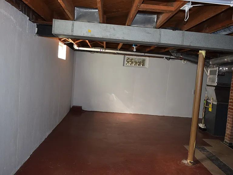 1140 Hull Ave — Photo 16