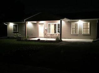 136 S 8th St, Coplay, PA 18037
