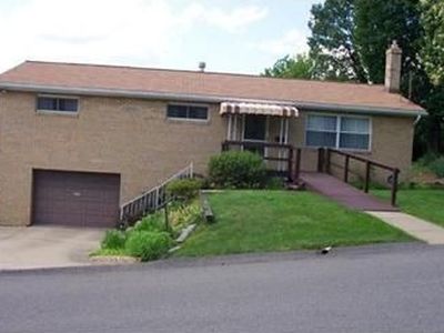 212 Fairlawn Blvd, Zelienople, PA, 16063