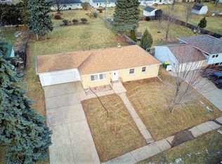 1728 Dousman St, Green Bay, WI 54303