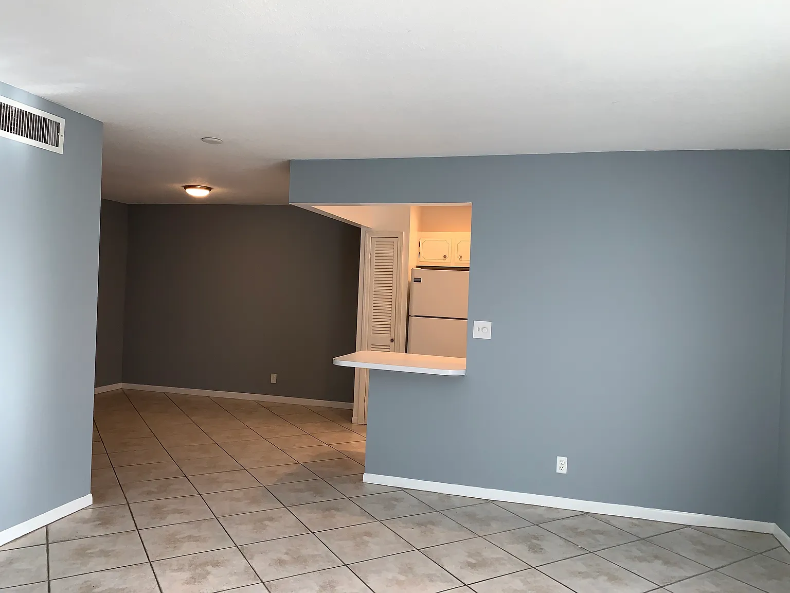 3 bed, 1179 sqft, $2,550 — Photo 3