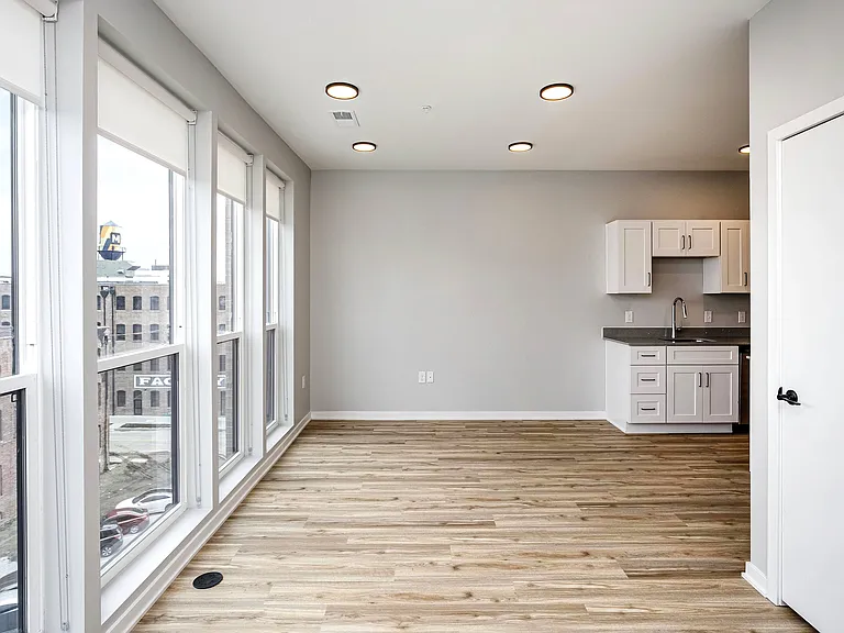 NOVA Apartments — Photo 8
