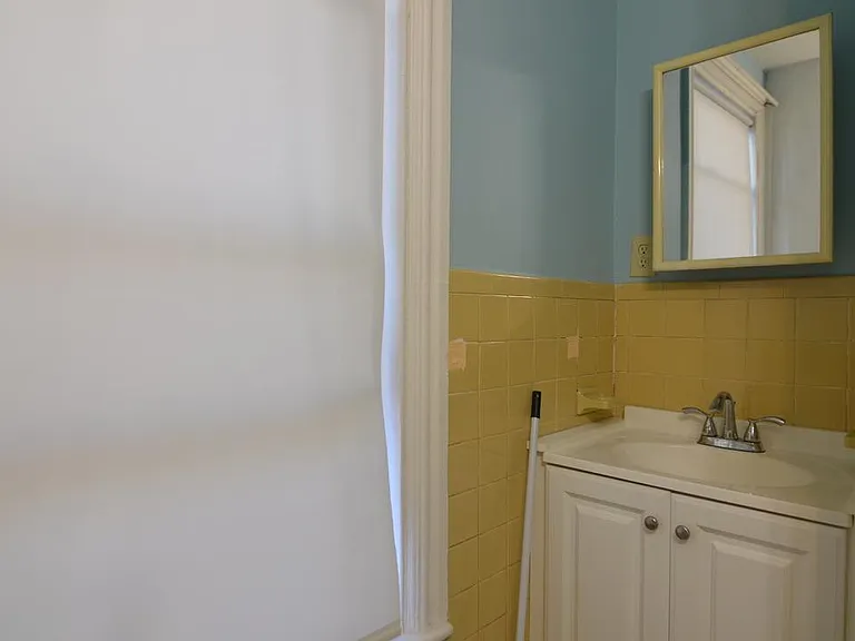 156 Billings St #1 — Photo 11
