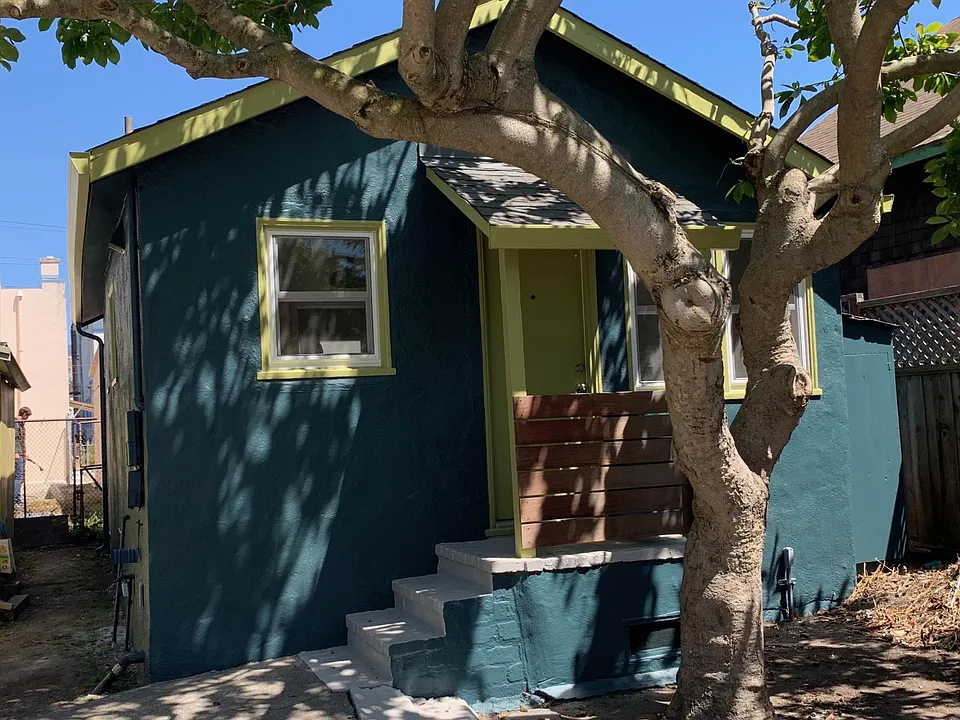 1819 9th St #REAR COTTAGE