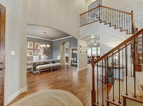 3rd image of 3409 Dunbar Ct